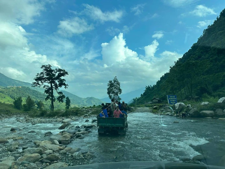 [Văn hóa doanh nghiệp] Ngày 06/10/2023 vừa qua Chương trình từ thiện “Chung tay giúp đỡ trường mầm non Hoa Hồng khắc phục hậu quả sau mưa lũ” của VCC tại xã Nậm Có, huyện Mù Cang Chải, tỉnh Yên Bái đã kết thúc tốt đẹp