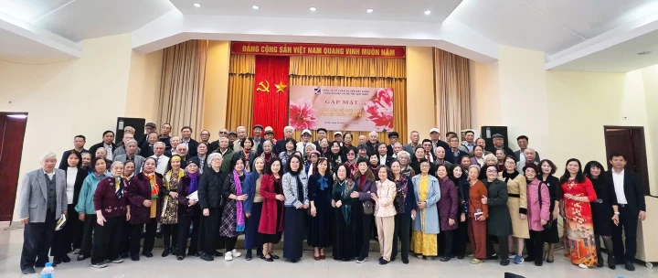 Ấm áp buổi gặp mặt tri ân cán bộ hưu trí Công ty VCC nhân dịp Xuân Bính Ngọ 2026